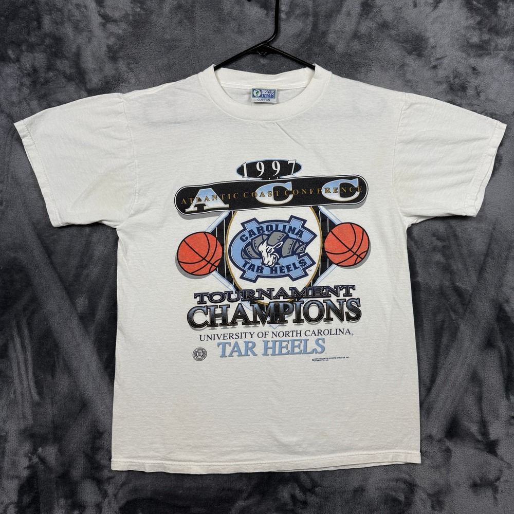 Discus Athletic T-Shirt Mens Large White 1997 UNC Tar Heels Champions Vintage